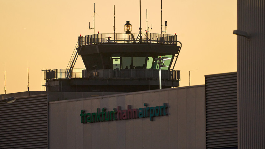 Millionen-Deal: Nürburgring kauft Flughafen Hahn