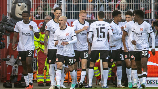 Eintracht Frankfurt gewinnt 3:0 gegen Krisenteam Union Berlin
