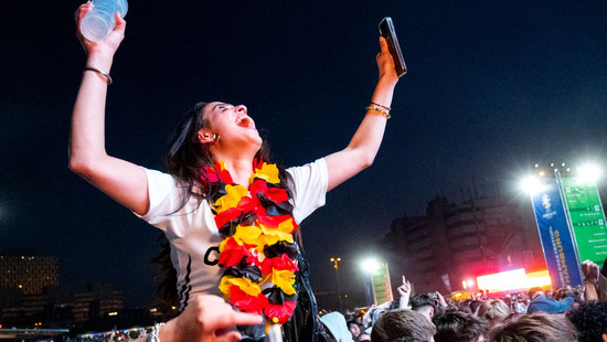 Bundesrat erlaubt Public Viewing bei Fußball WM