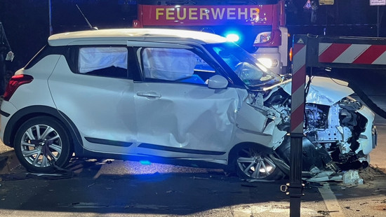 Schwerer Autounfall im Main-Taunus-Kreis: 76-Jähriger stirbt