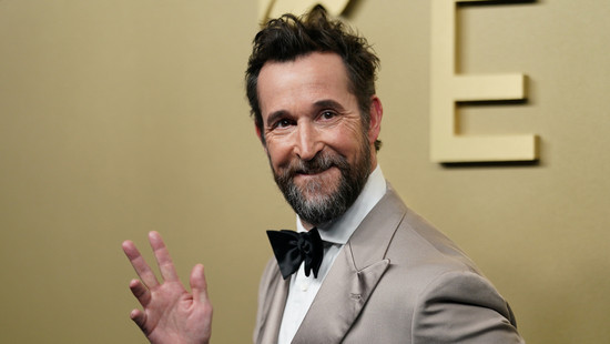 Noah Wyle ist „Sexiest Man Alive"
