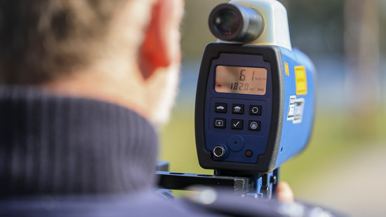 Blitzermarathon in Hessen: Polizei stoppt Raser in Frankfurt