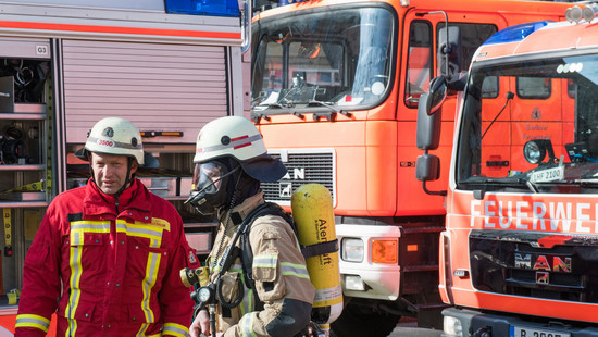 Modegeschäft im Main-Taunus-Zentrum in Brand: Zwei Verletzte