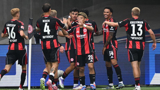 4:1 gegen Bremen: Eintracht Frankfurt feiert Heimsieg zum BuLi-Auftakt