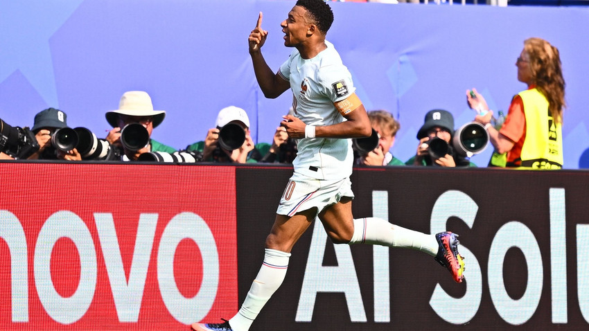WM Nacht - Mbappé schießt Frankreich ins Halbfinale