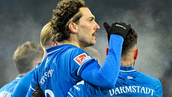 Wilder Heimsieg gegen Fürth: Darmstadt 98 bleibt oben dran