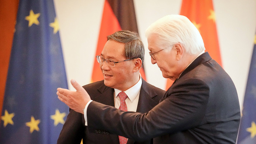 Die deutsche Regierung trifft in Berlin die chinesische Regierung