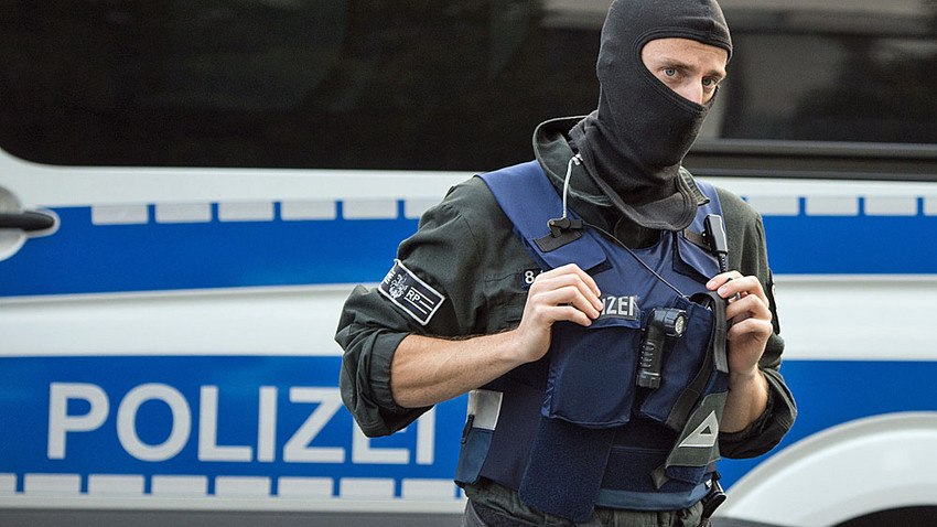 Straftäter in Niederbayern weiter auf der Flucht - Viele Hinweise