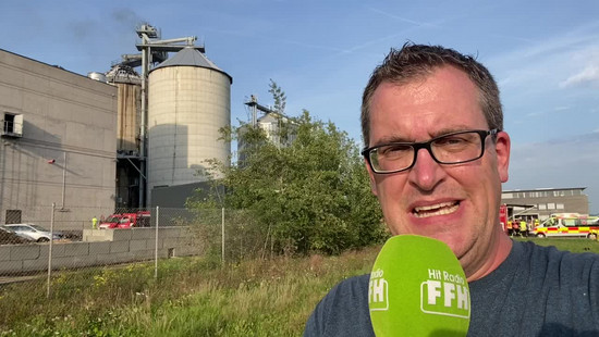 Silo-Brand in Lauterbach: Zwei Arbeiter bei Verpuffung verletzt