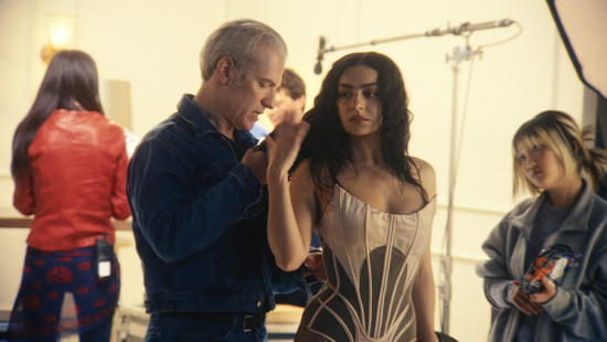 Charlie XCX löscht Instagram Posts