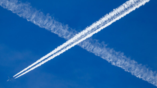 Studie über Klimawende: Globaler Flugverkehr verfehlt Ziele klar