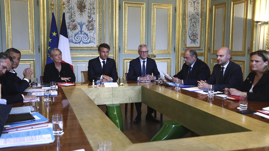 Macron lädt zum Krisengipfel: Unruhen in Frankreich scheinen abzuebben