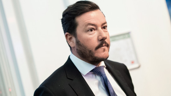 Immobilien-Tycoon Benko gibt Macht bei Signa an Sanierer ab