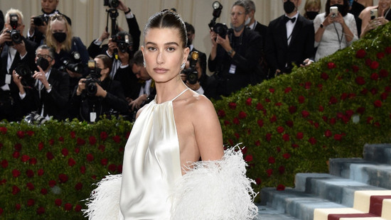 hailey bieber: gibt babybauch-update!