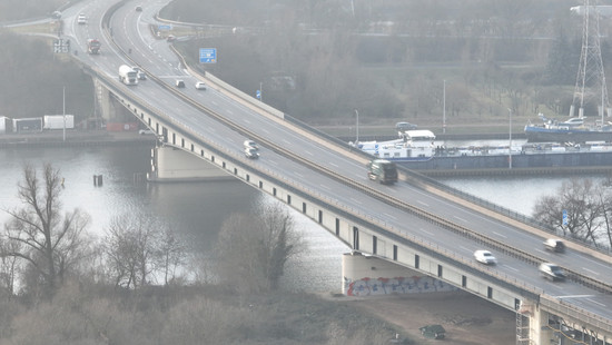 Gesperrte A671-Mainbrücke Hochheim: Jetzt kommt Entlastung