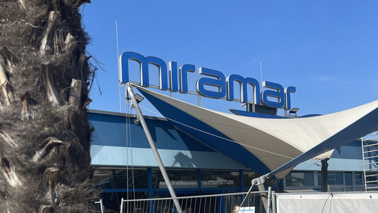 Nach Brand: Miramar öffnet wohl erst wieder im Juni