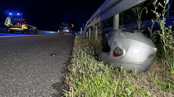 Tödlicher Unfall bei Wabern & Borken: Auto kracht auf A49 in Motorrad