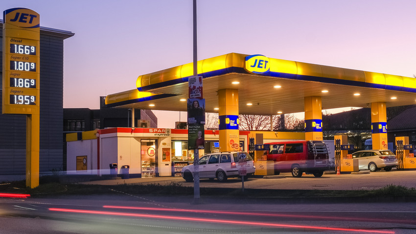 Reinheim: Raub-Überfall auf Jet-Tankstelle