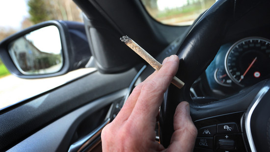 Bundestag berät über Gesetz: Cannabis-Obergrenze beim Autofahren