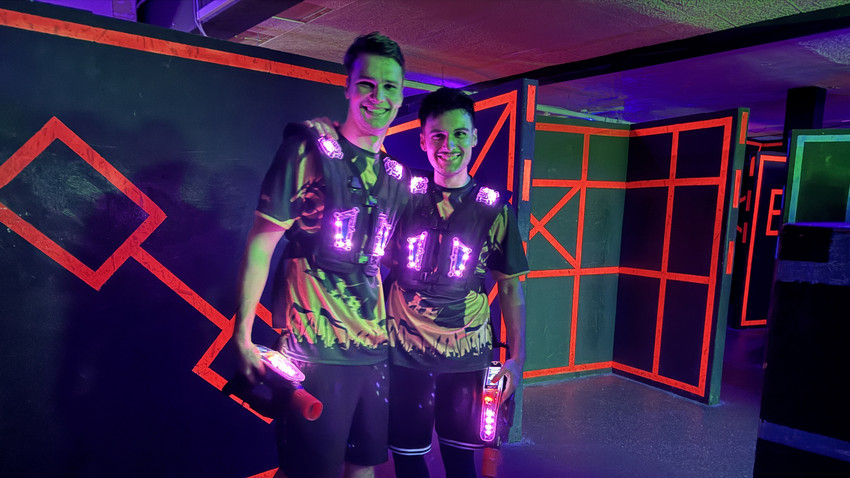 EM beginnt: Laser-Tag-Profis in Frankfurt am Start