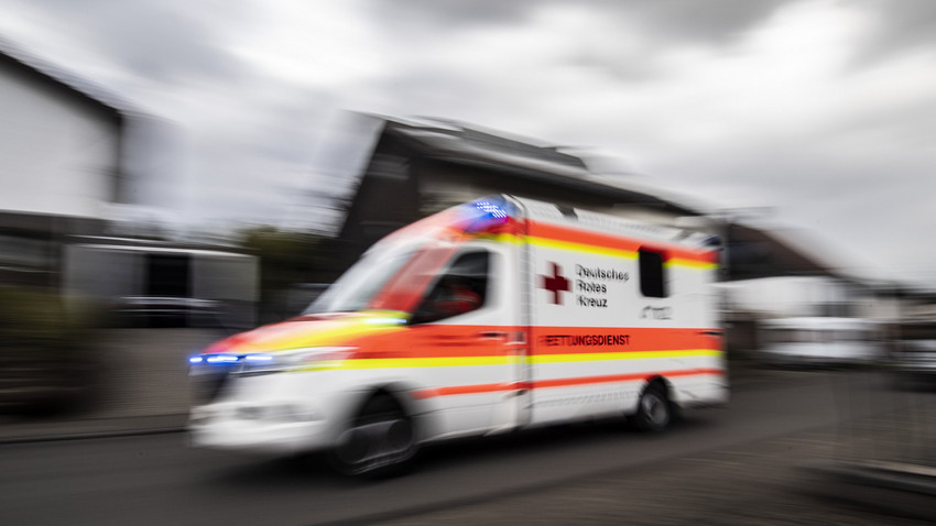 Acht Verletzte bei Unfall mit Linienbus in Hanau