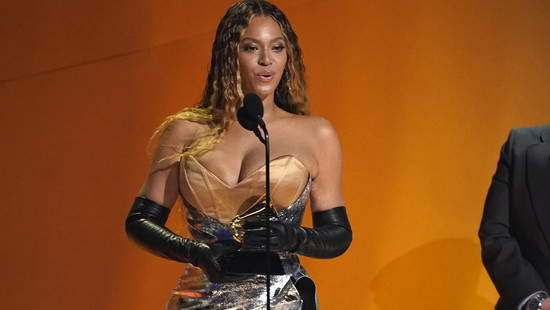 beyoncé: polizei versüßt 'aftershow-party'