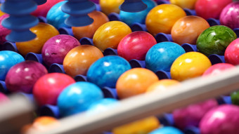 Kurz vor Ostern: Engpässe bei bestimmten Eier-Sorten befürchtet