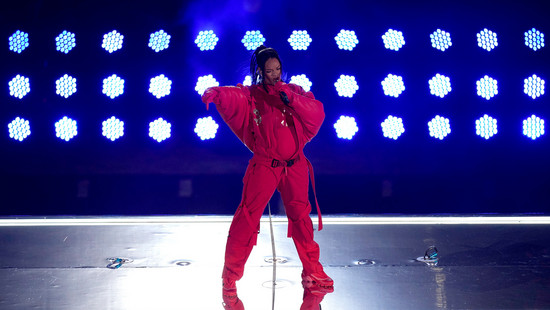 rihanna: promotet erfolgreich eigene marke