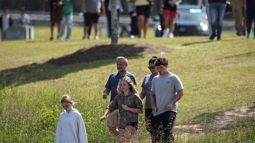 Tote nach Schüssen an US-Schule - Teenager festgenommen