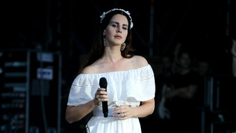 lana del rey: hängt immer noch an ex?