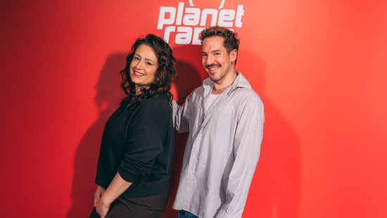 stars im tower: comedian und schauspieler nico stank bei yella