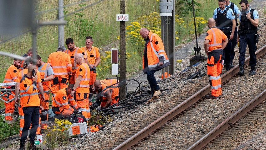 Brandanschläge auf französisches Zugnetz kurz vor Olympia