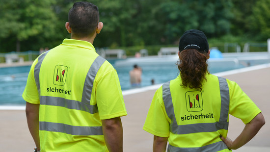 Hessens Freibäder setzen zunehmend auf Sicherheitsdienste