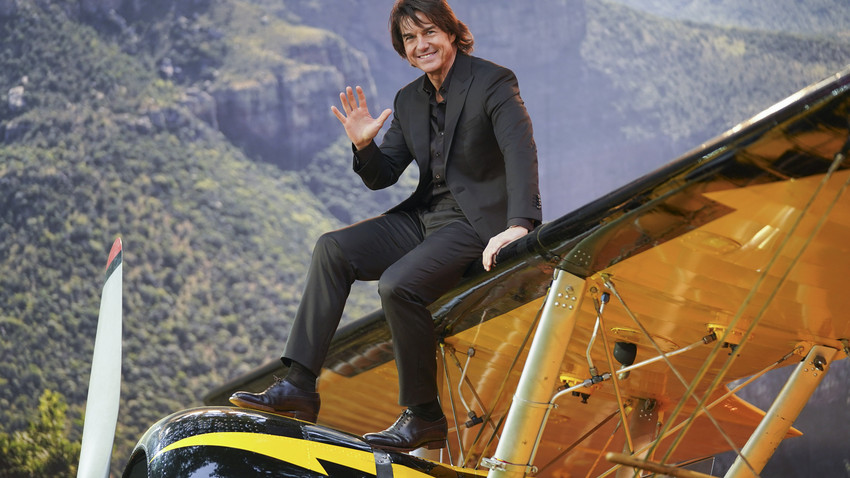 Tom Cruise: Feuriger Sprung ins Guinness-Buch