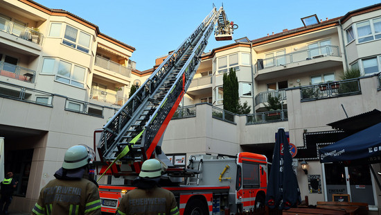 Großeinsatz bei Brand in Seniorenresidenz in Aschaffenburg
