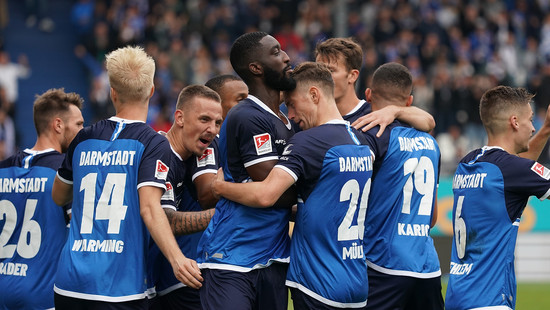 Darmstadt 98 gewinnt Spitzenspiel gegen Düsseldorf mit 1:0