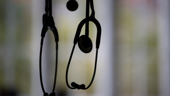 Direkt zum Facharzt? Kassenärzte schlagen Extratarif vor