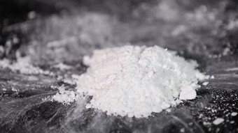 Drogenlager in Frankfurt: Prozess nach Handel mit Kokain und Cannabis