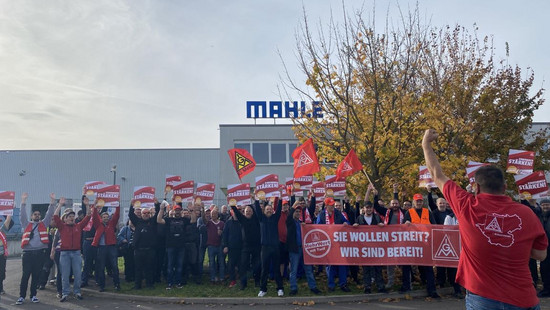 Tarifkonflikt in Metallindustrie: IG-Metall mit Warnstreiks in Hessen