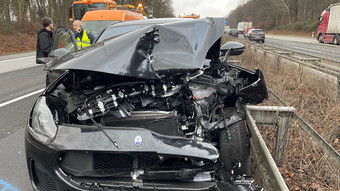 Staus im Feierabendverkehr: Massen-Crash auf A3 bei Niedernhausen