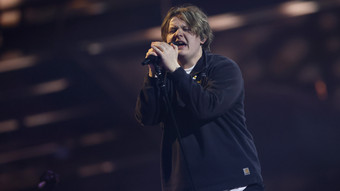 lewis capaldi sagt alle termine ab
