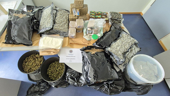 Razzia in Kassel: Drogen im Wert von 200.000 € im Kühlschrank