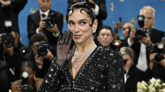 Dua Lipa feiert besonderen Geburtstag