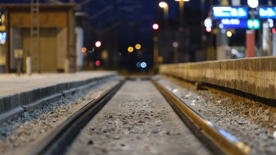 EVG und Bahn wollen kommende Woche weiter verhandeln