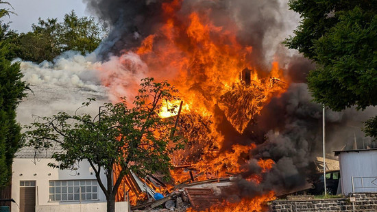 Heftige Explosion: Haus bei Rennerod völlig zerstört
