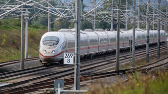 Zugfahrten zwischen EU-Metropolen sollen viel kürzer werden