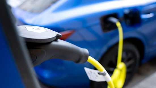 Kfz-Steuerbefreiung 2026 für E-Autos gefährdet