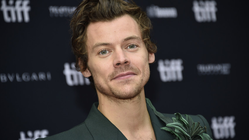 harry styles: wachsfigur in berlin enthüllt