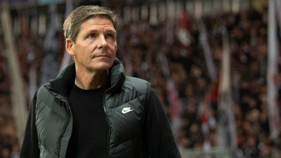 Topspiel in der Bundesliga: Eintracht mit Trapp - Bayern ohne Gnabry