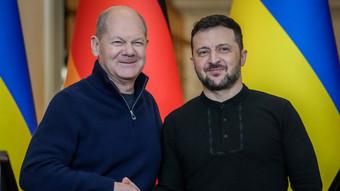 Weitere Militärhilfen zugesagt: Scholz zu Besuch in der Ukraine